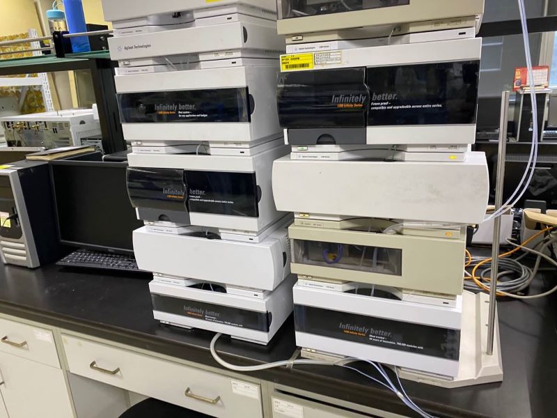 實驗室儀器設(shè)備